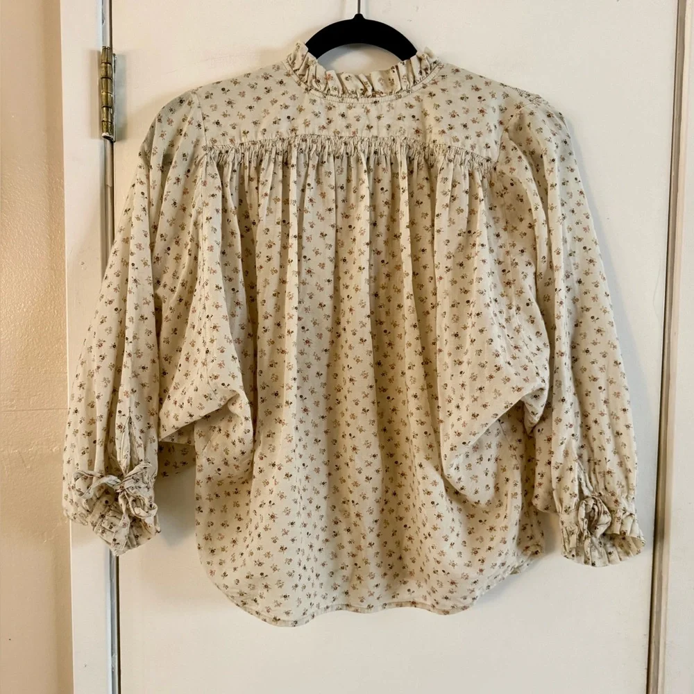 Doen Rose Top in Cream Parc Monceau - Picture 4 of 9